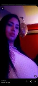 611217674: Chica busca chico en Orense