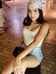 Chica busca chico en Madrid: Chica busca chico