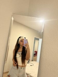 643771916: Chica busca chico en Cáceres