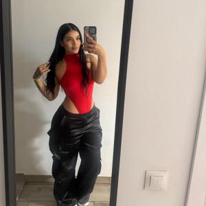 604150241: Chica busca chico en Alicante