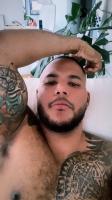 614383824: Chico busca chica en Barcelona