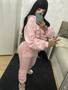 677373430: Transexual en Barcelona