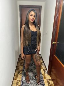 604171501: Chica busca chico en La Coruña