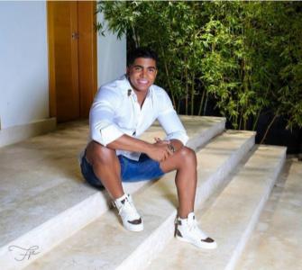 Chico busca chica en Las Palmas: 