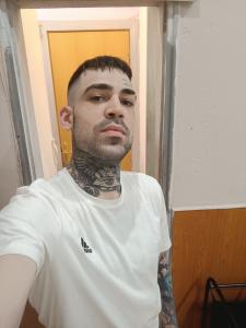 Chico busca chica en Valencia: 