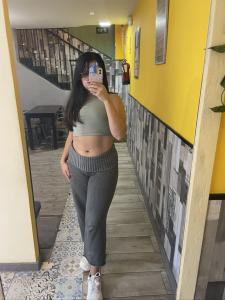 641876164: Chica busca chico en Madrid