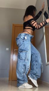 686285640: Chica busca chico en Guipúzcoa