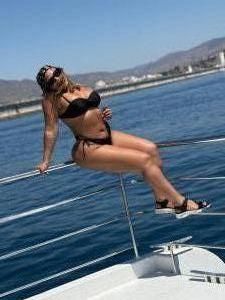 672536385: Chica busca chico en Tarragona