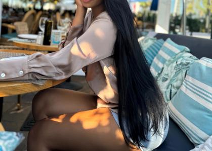 633850596: Chica busca chico en Madrid