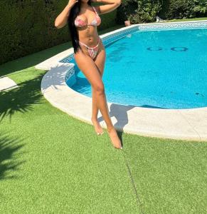 633850596: Chica busca chico en Madrid