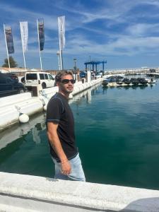 Chico busca chica en Málaga: 