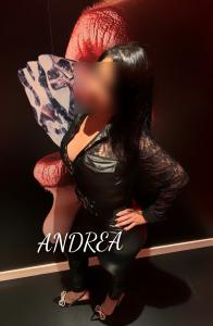 679780719: Chica busca chico en Salamanca