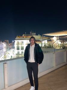 Chico busca chica en Tenerife: 