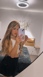 666219811: Transexual en Cádiz