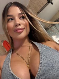 642847098: Chica busca chico en Málaga