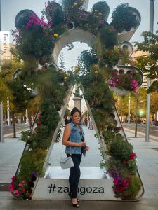 672921207: Chica busca chico en Zaragoza