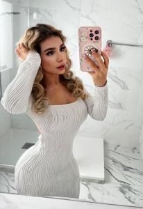 Chica busca chico en Zaragoza: Chica busca chico