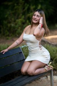 624315205: Chica busca chico en Valencia