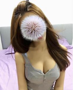 652695599: Chica busca chico en León