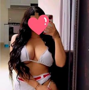 Chica busca chico en Murcia: Chica busca chico