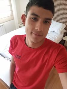 Chico busca chica en Cuenca: 