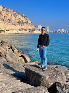 Chico busca chica en Alicante: 
