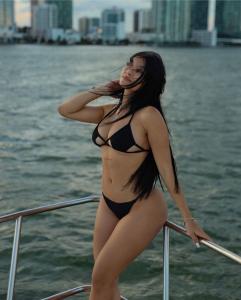 642267070: Chica busca chico en Valladolid