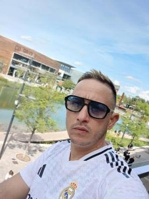 603228630: Chico busca chica en Zaragoza