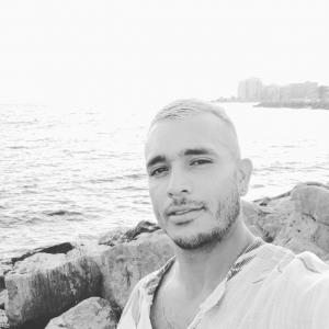 Chico busca chica en Valencia: 