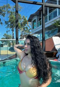 Chica busca chico en Ibiza: Chica busca chico