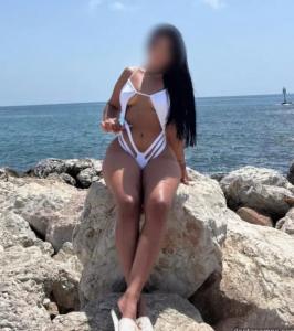 624917359: Chica busca chico en Zaragoza