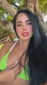 Chica busca chico en Málaga: Chica busca chico