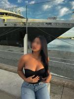 614557170: Chica busca chico en Málaga