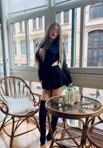 610780307: Chica busca chico en Tarragona