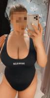 671498141: Chica busca chico en Barcelona