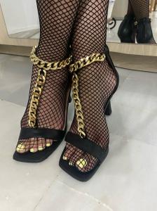 639150089: Chica busca chico en Barcelona