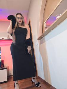 677942227: Travesti en Madrid