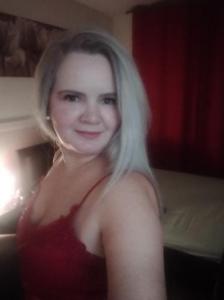 Chica busca chico en Almería: Chica busca chico