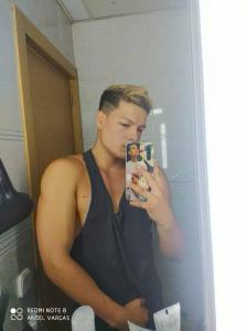 Chico busca chica en Alicante: 