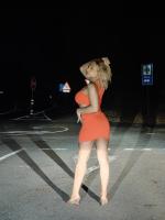 644278571: Chica busca chico en Orense