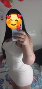 671239908: Chica busca chico en Barcelona