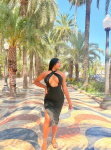 612277621: Chica busca chico en Alicante