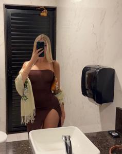 Chica busca chico en Formentera: 