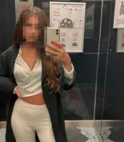 672864095: Chica busca chico en Málaga