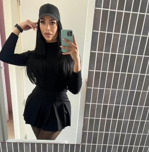 614571209: Transexual en Madrid