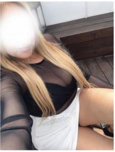 612207530: Chica busca chico en Barcelona