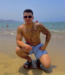 Chico busca chica en Las Palmas: 