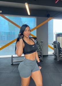 691313008: Chica busca chico en Tenerife