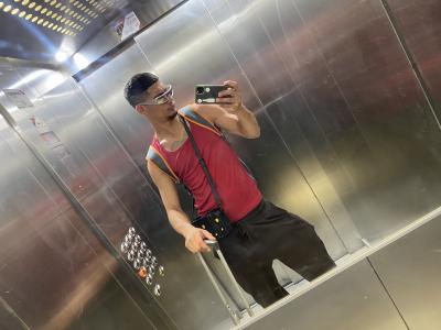 Chico busca chica en Valencia: 
