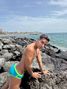 Chico busca chica en Tenerife: 
